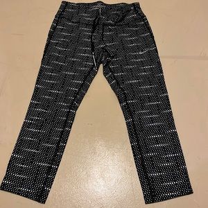 Nike crop leggings